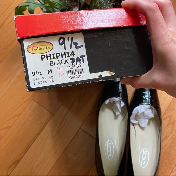 Talbots comfortable pumps in original box - Picture 3 of 8